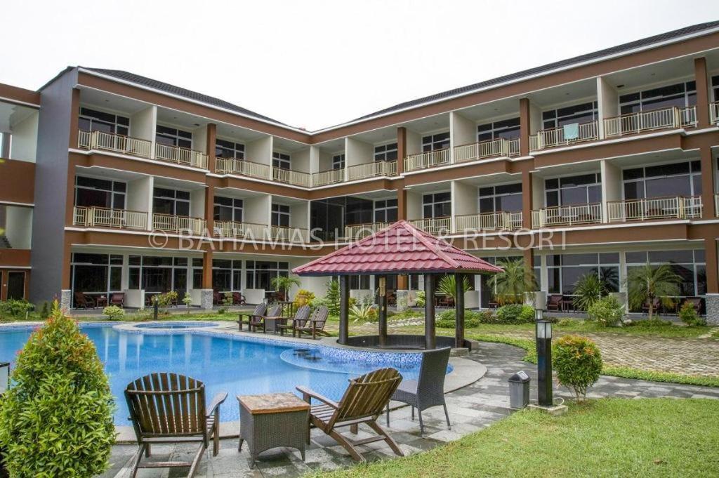 Bahamas Hotel&Resort Belitung Tanjung Pandan Exterior foto