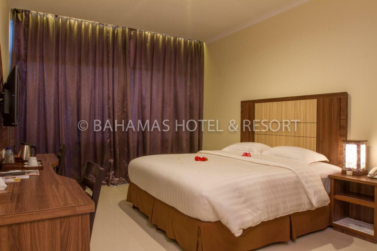 Bahamas Hotel&Resort Belitung Tanjung Pandan Exterior foto